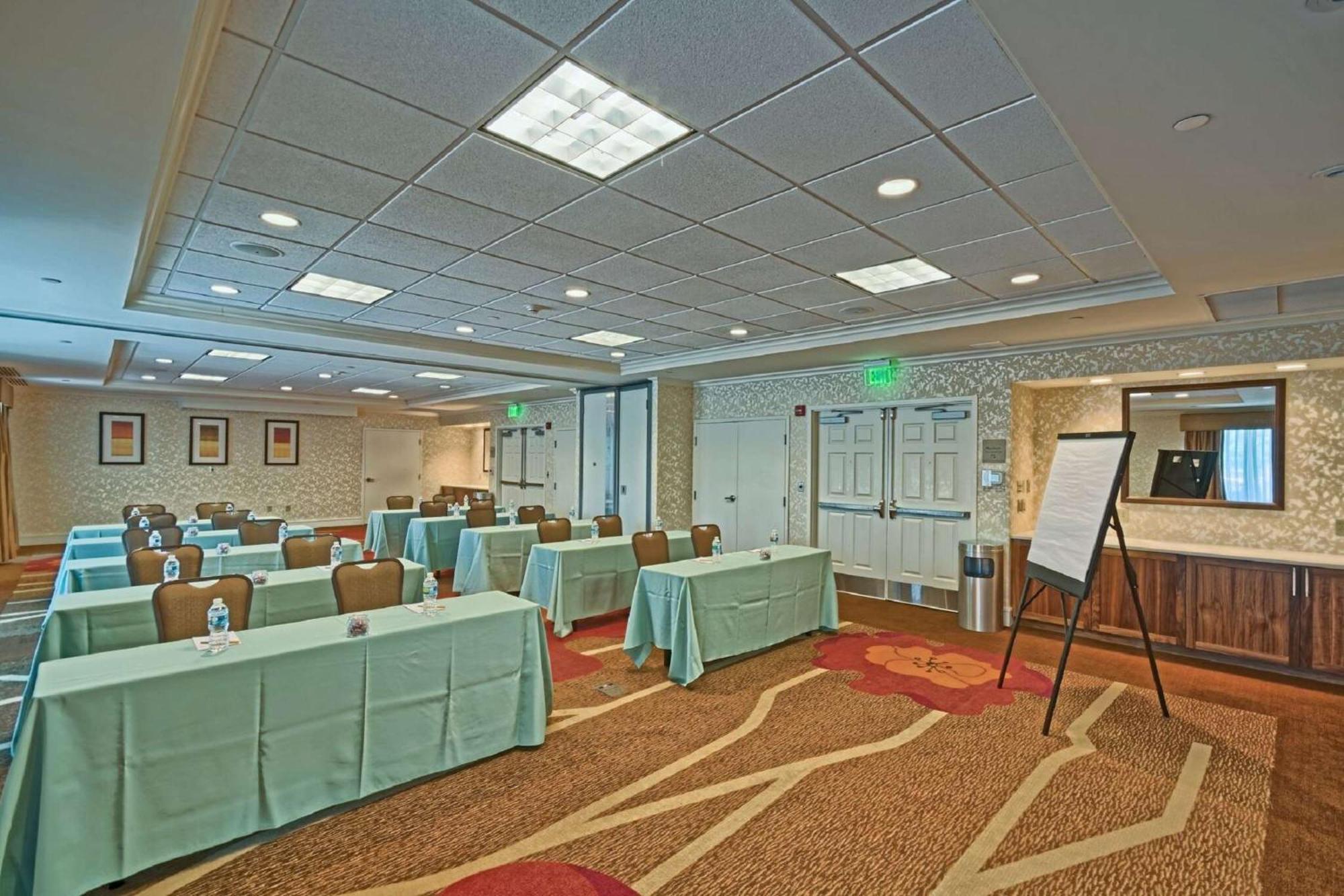 Hilton Garden Inn By Hilton Mount Laurel Εξωτερικό φωτογραφία